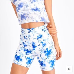NWT LoveShackFancy Giada Biker Short- sz L